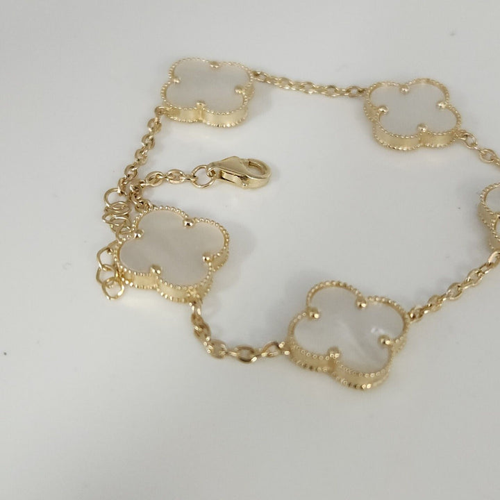14k Yellow Gold Set Of Mother Of Pearl Flowers Bracelet 7.5" And Earrings