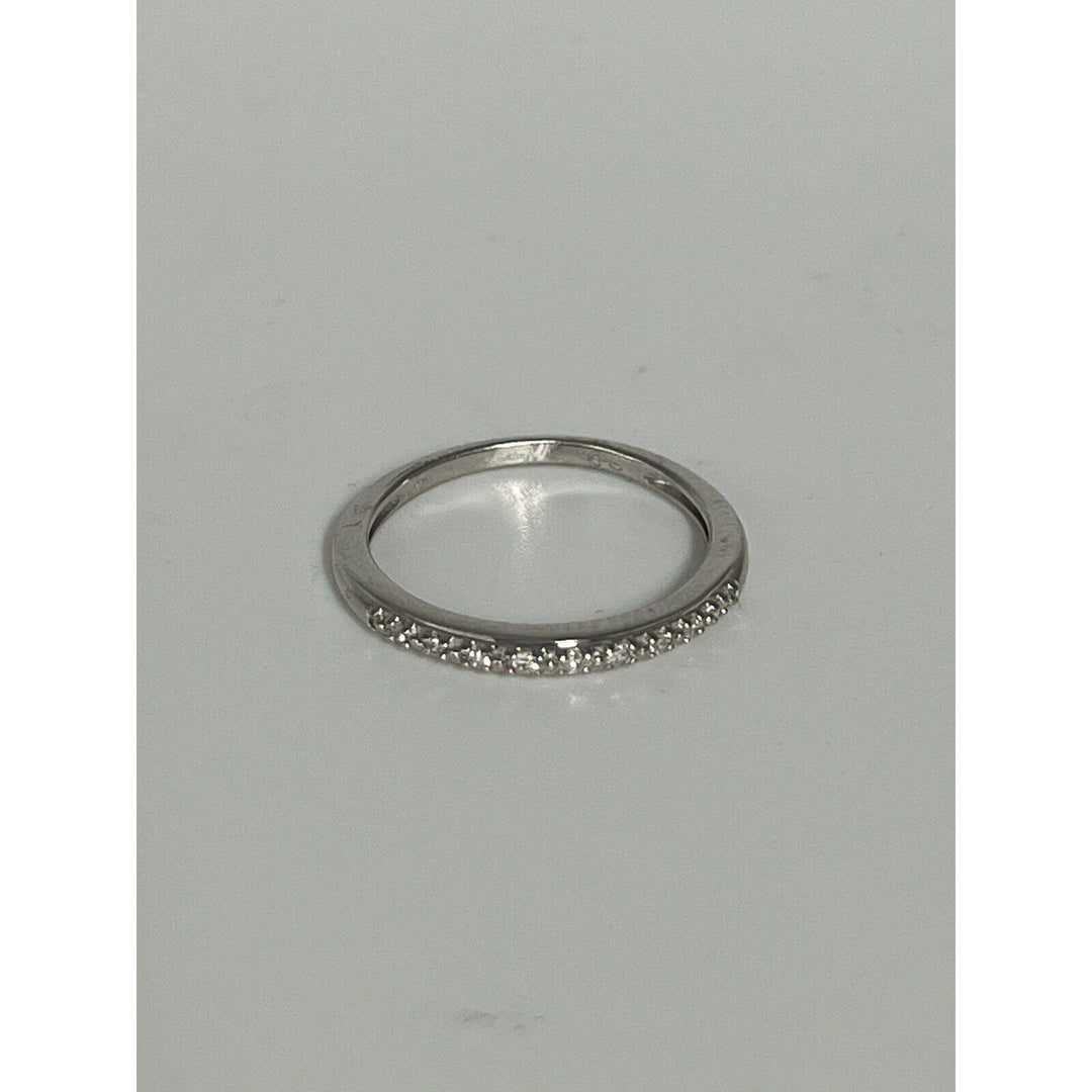 10k White Gold Diamond Princess Band Ring