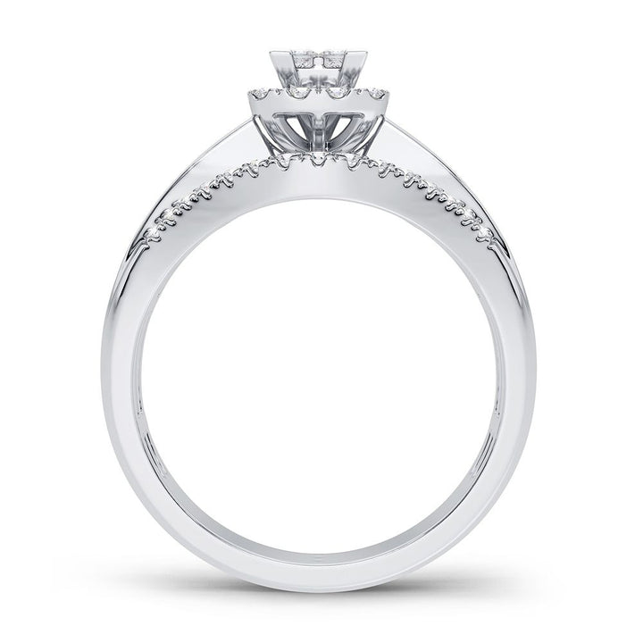 Sparkling 10k White Gold Lab Diamond Engagement Ring (0.50CT)