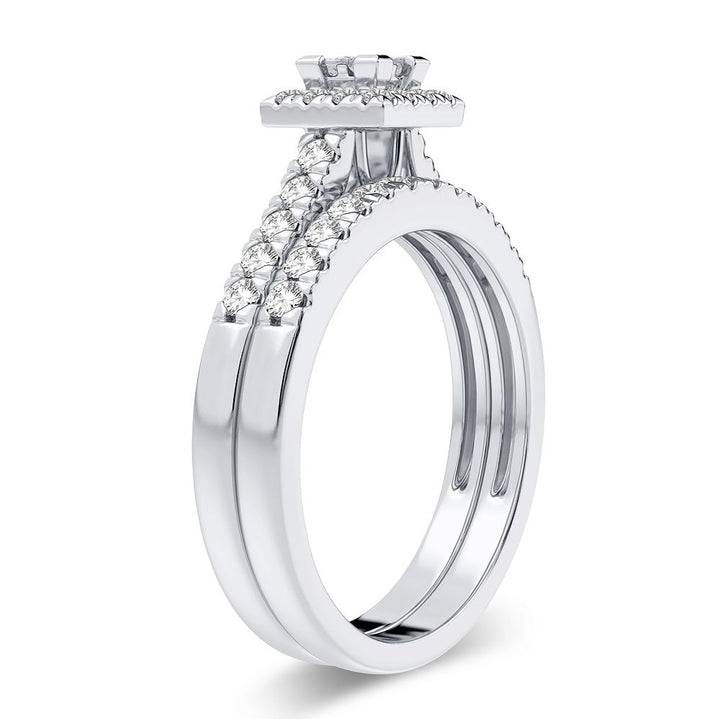 Elegant 10k White Gold 0.50CT Lab Diamond Engagement Ring