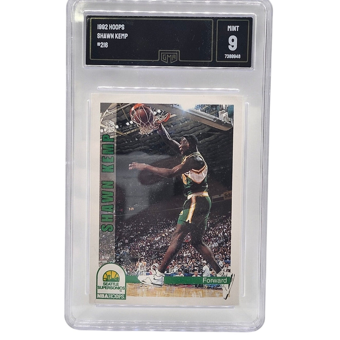 1992 Hoops Shawn Kemp #216 Seattle SuperSonics Forward GMA 9 Mint Sport Card