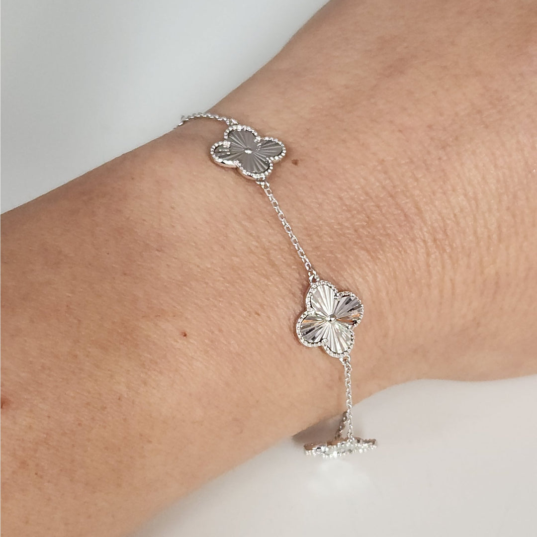 925 Sterling Silver Clover Flower Bracelet 7.5"