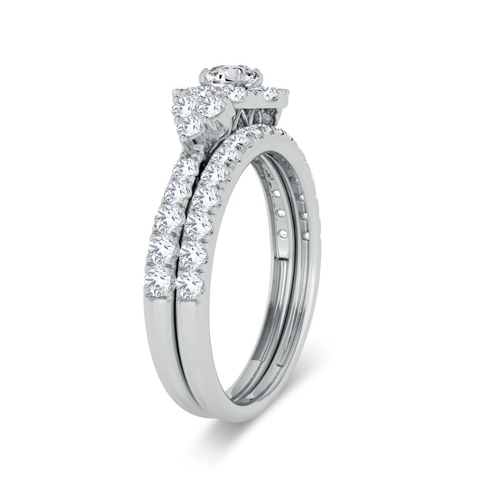 Elegant 1ct Lab Diamond Engagement Ring in White Gold