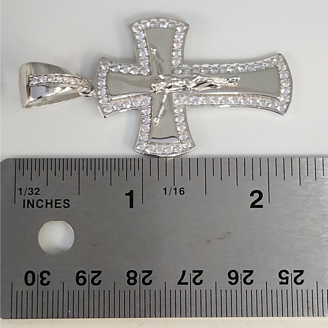 925 Sterling Silver  CZ Crucifix Cross Pendant