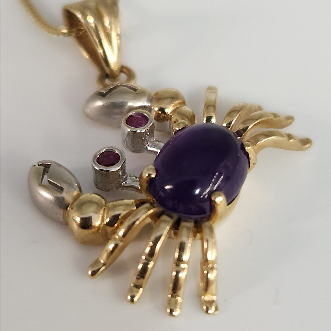10K Yellow Gold Crab Pendant with purple Cabochon Pink Stone Accents with necklace 18"