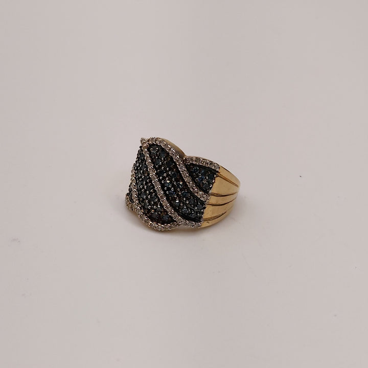 Vintage 10k Yellow Gold Blue And White Diamond Ring Size 6.75