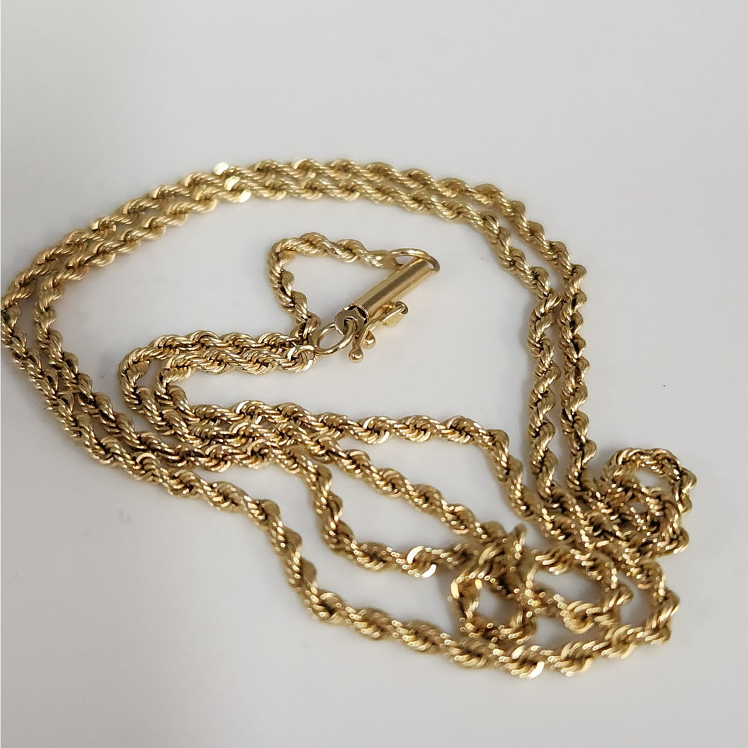14k Yellow Gold Rope Chain Necklace 20-in Classic Twist Link, Secure Barrel Clasp