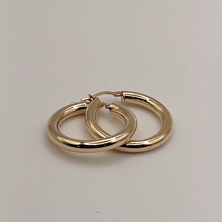 14K YELLOW GOLD HOOP EARRINGS