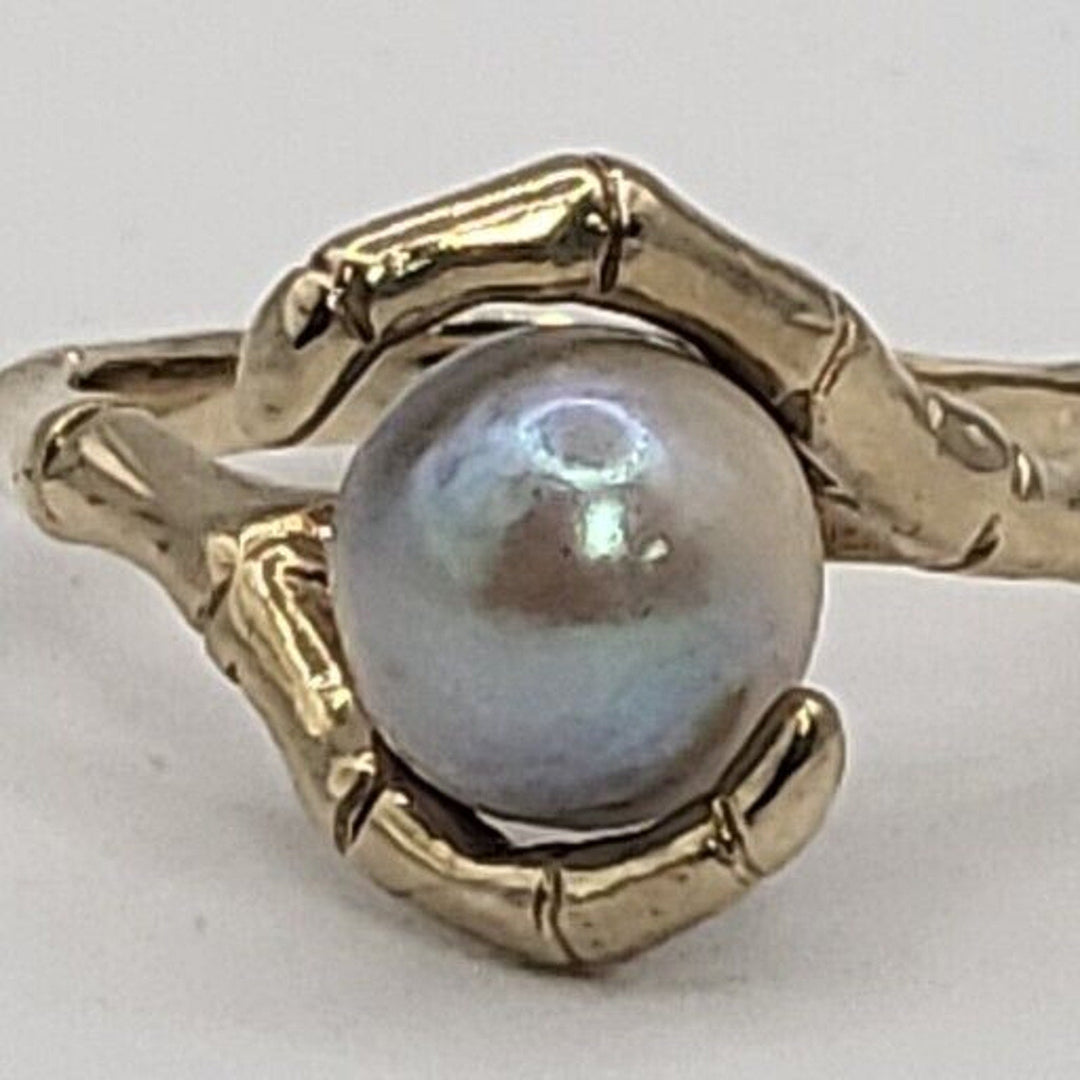 Vintage 14k Gold Natural Grey 7.8MM Pearl Bamboo Style Ring 3.6g, Sz 5.75