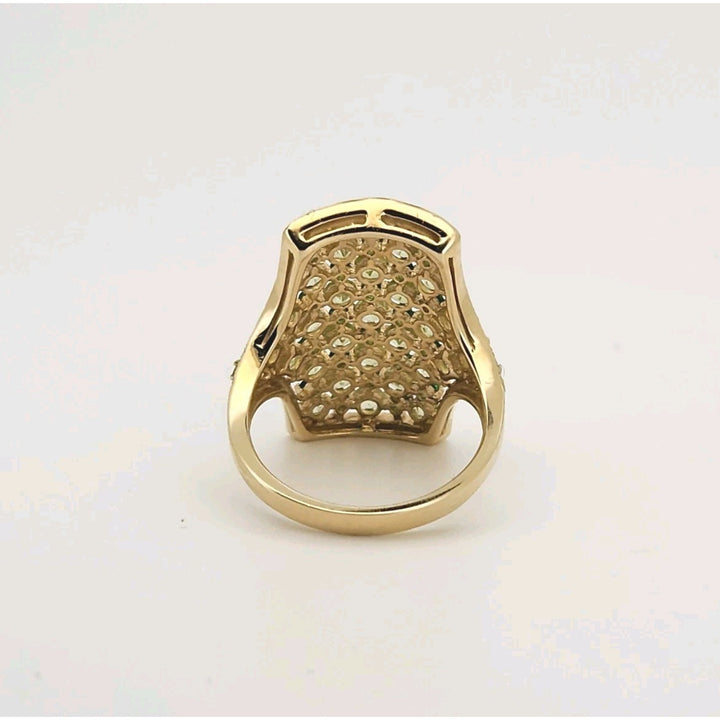 Beautiful 14k Yellow Gold Natural Peridot And Savorite Diamond Ring size 6.5