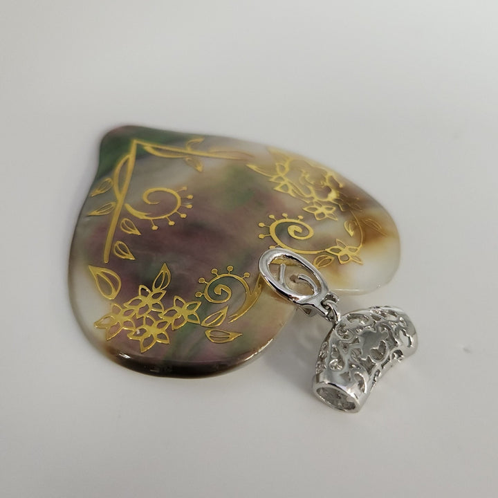 Artisan 925 Silver Mother Of Pearl Heart Pendant With Etched Floral Pattern