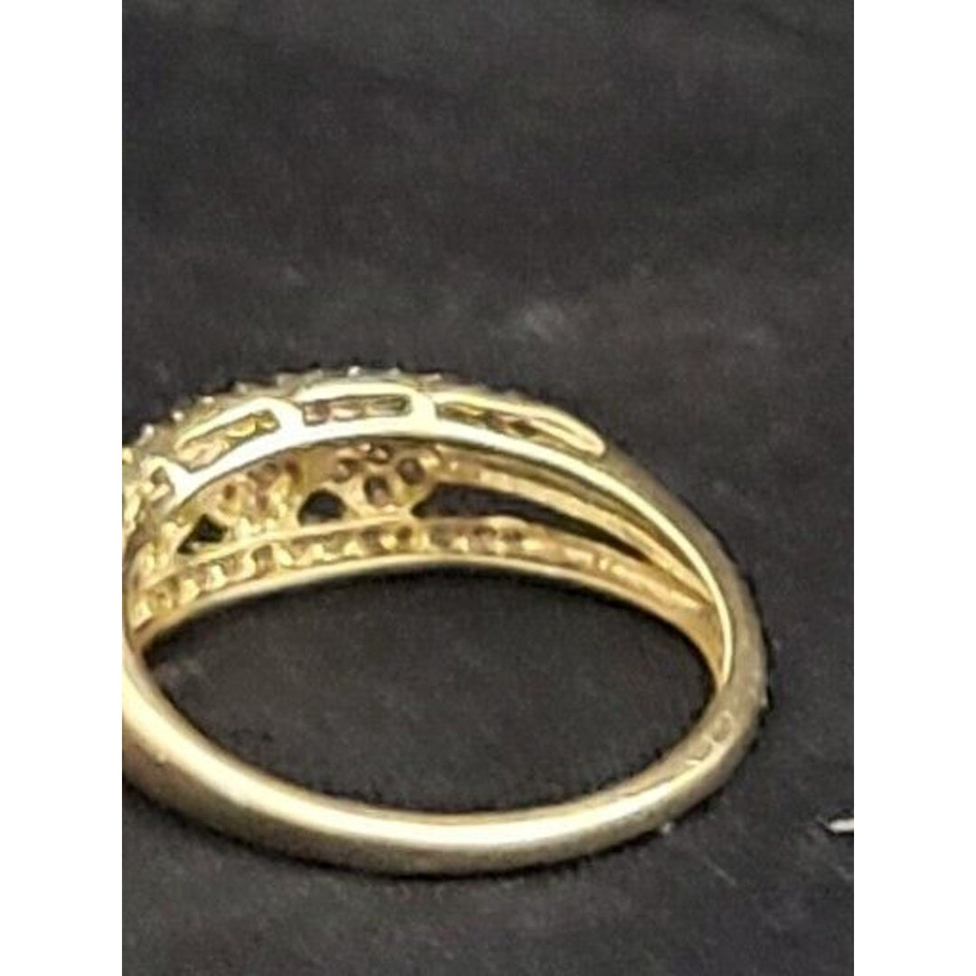 10k Yellow Gold triple row Diamond With 2g Of Gold Size 7