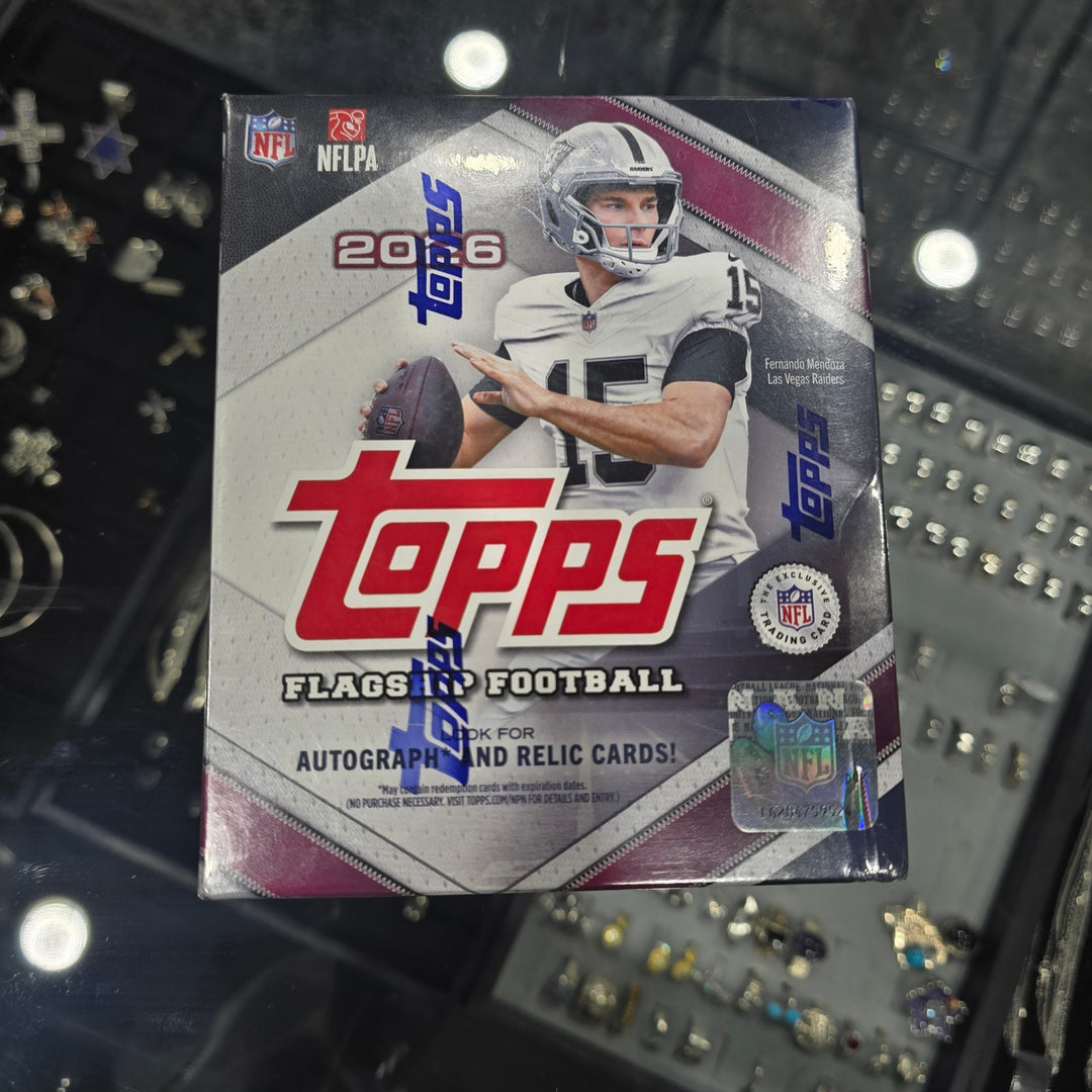 2026 Topps Flagship Football NFL Trading Cards 8 Sealed Boxes 658 Cards