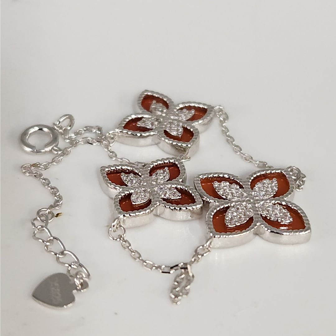 Pretty 925 Sterling Silver Red Clovers Floral bracelet 7.5 "