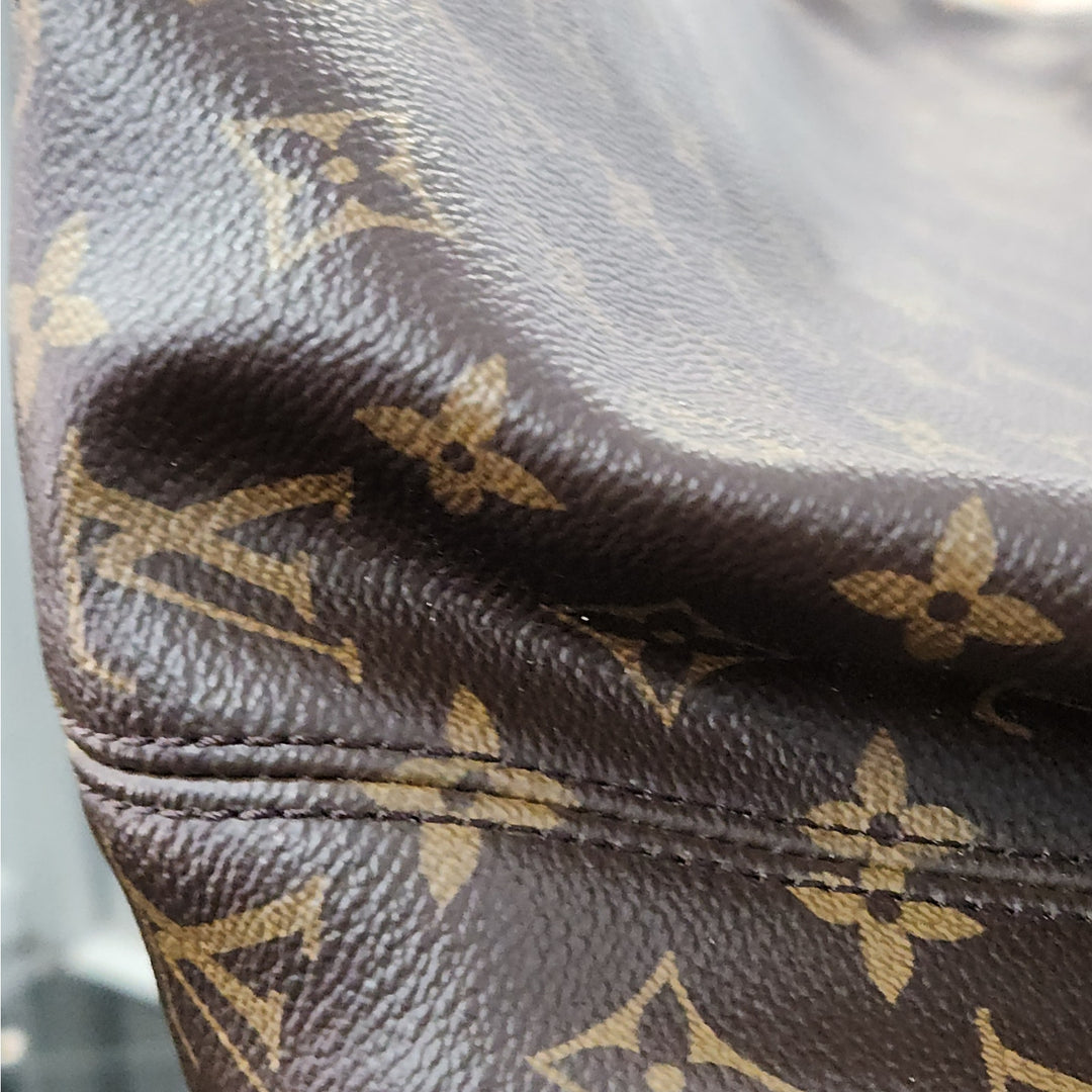 Louis Vuitton Monogram Canvas Shoulder Bag