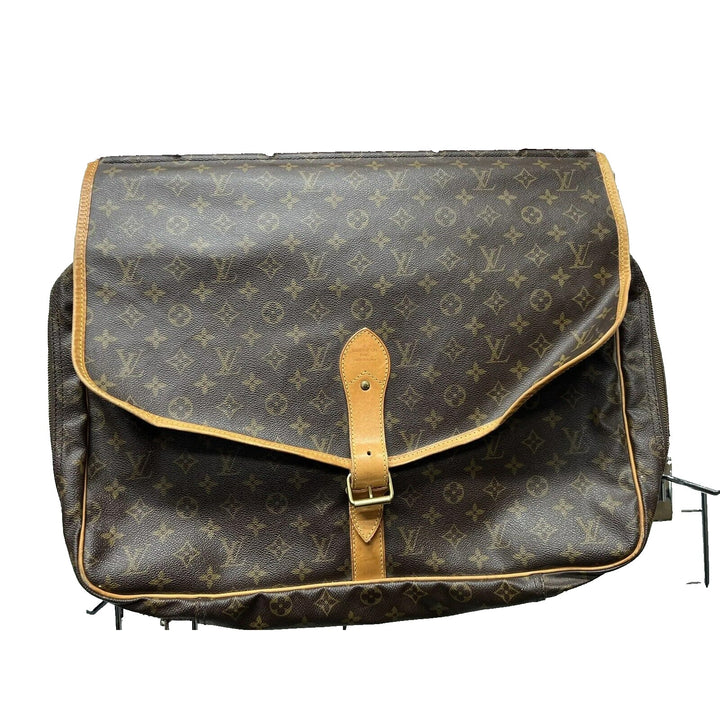 Louis-Vuitton vintage bags Monogram Sac Chasse 2 Way Travel Handbag