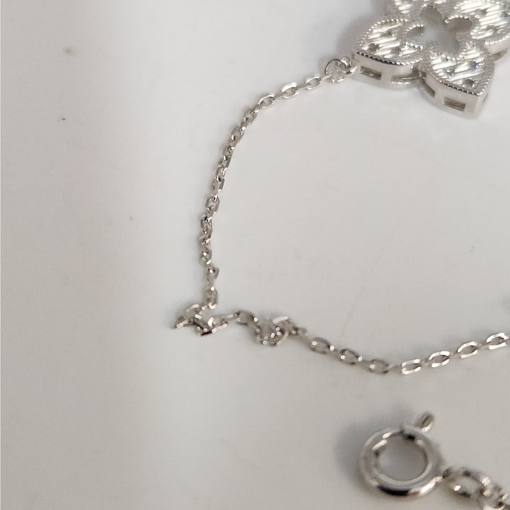 925 Sterling Silver Flower Bracelet 7.5"