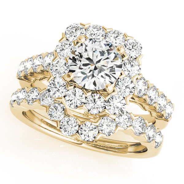 18K Yellow Gold 2 1/4 ct tw Halo Diamond Engagement Ring