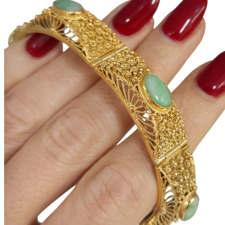 Vintage Natural Jade Gold-Plated Sterling Silver Filigree Hinged Bangle Bracelet