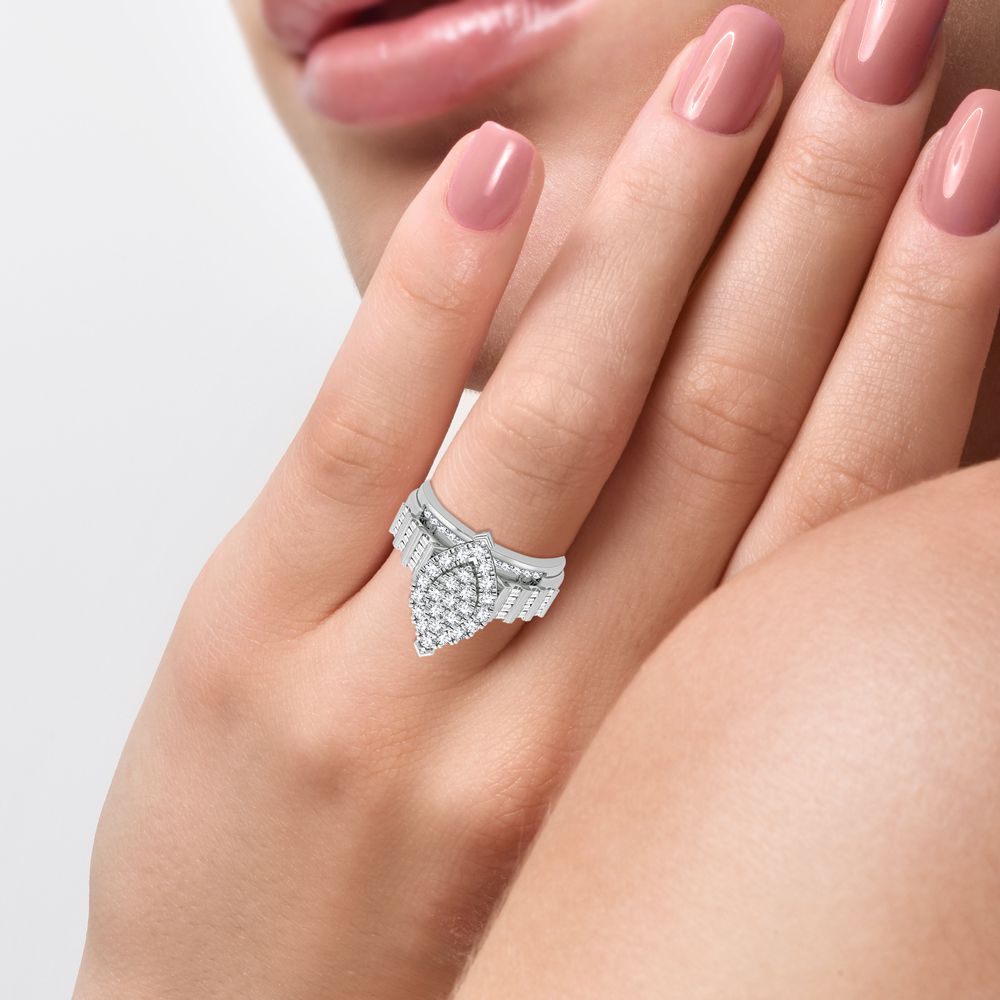 Chic 10k White Gold 1CT Lab Diamond Womens Fashion Ring