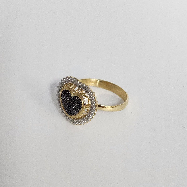 18k Yellow Gold Black &White Diamonds Heart Ring Size 7.25