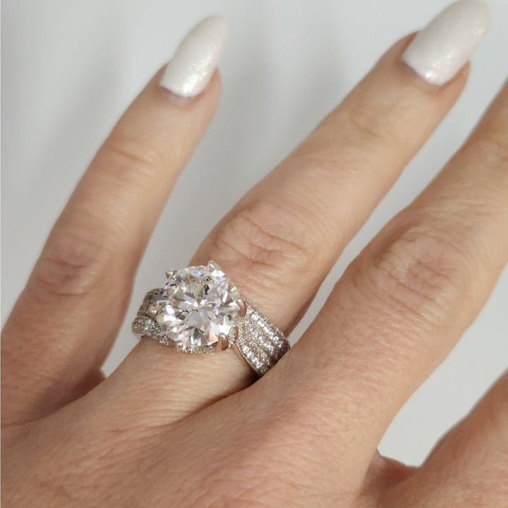 5.00 CT GRA Certified D VVS1 Round Moissanite Pav'e Ring 925 Sterling Silver