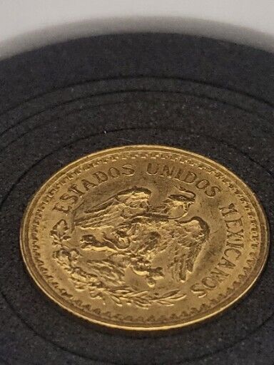 1920 MEXICAN DOS Y MEDIOS PESOS 2.5 PESO GOLD COIN