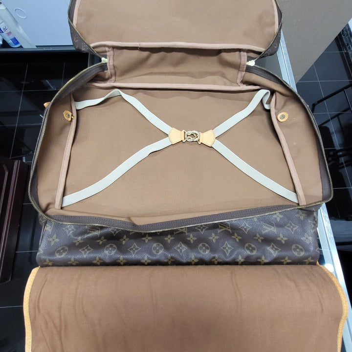 Louis-Vuitton vintage bags Monogram Sac Chasse 2 Way Travel Handbag