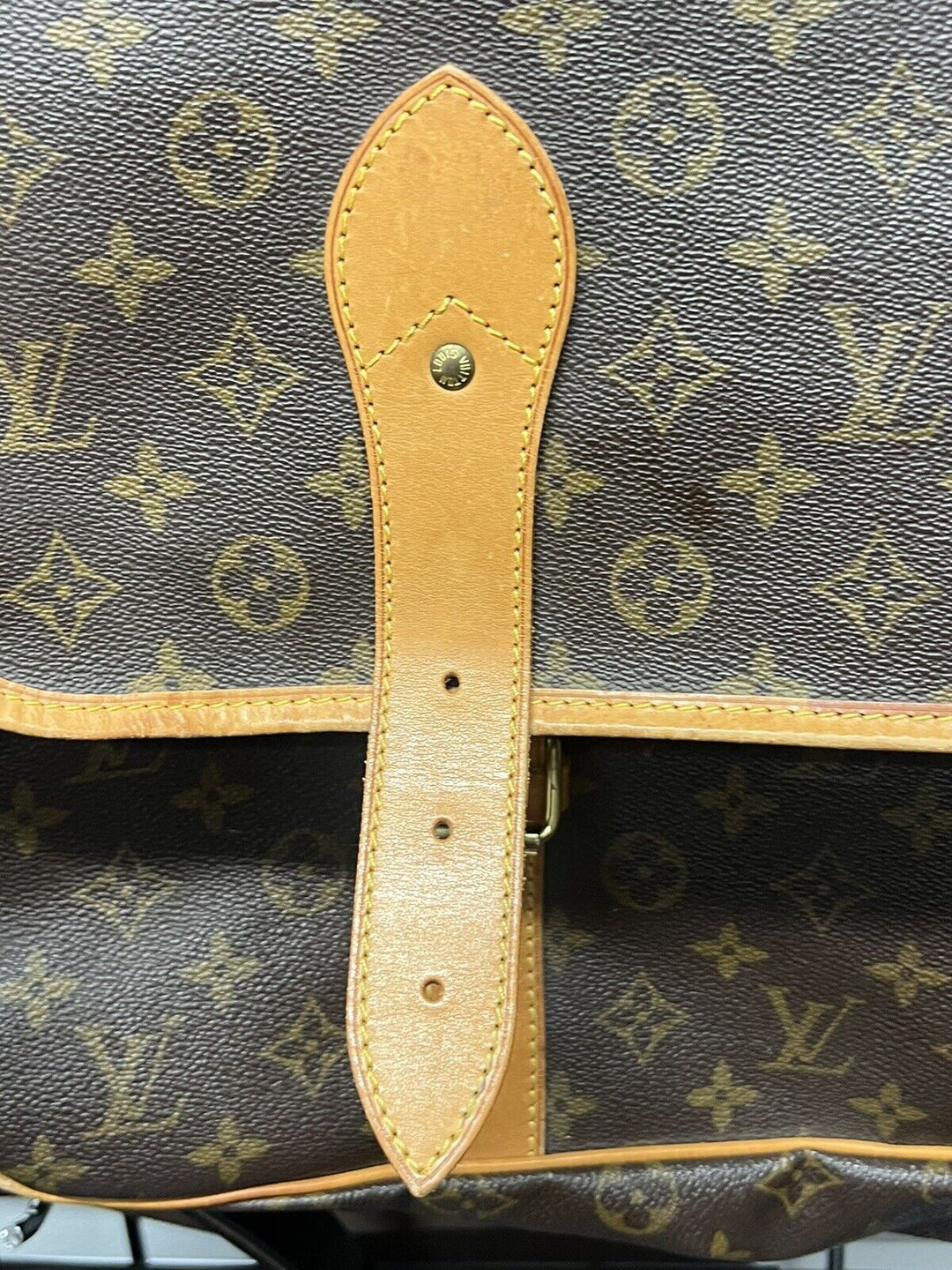 Louis-Vuitton vintage bags Monogram Sac Chasse 2 Way Travel Handbag