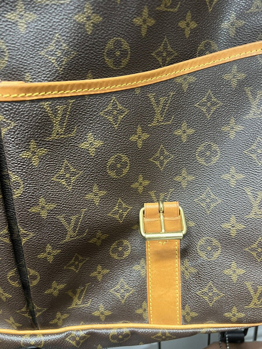 Louis-Vuitton vintage bags Monogram Sac Chasse 2 Way Travel Handbag