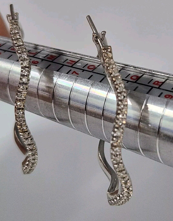 18k White Gold Diamonds Hoop Earrings