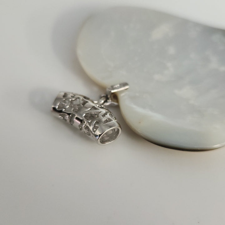 Artisan 925 Silver Mother Of Pearl Heart Pendant With Etched Floral Pattern
