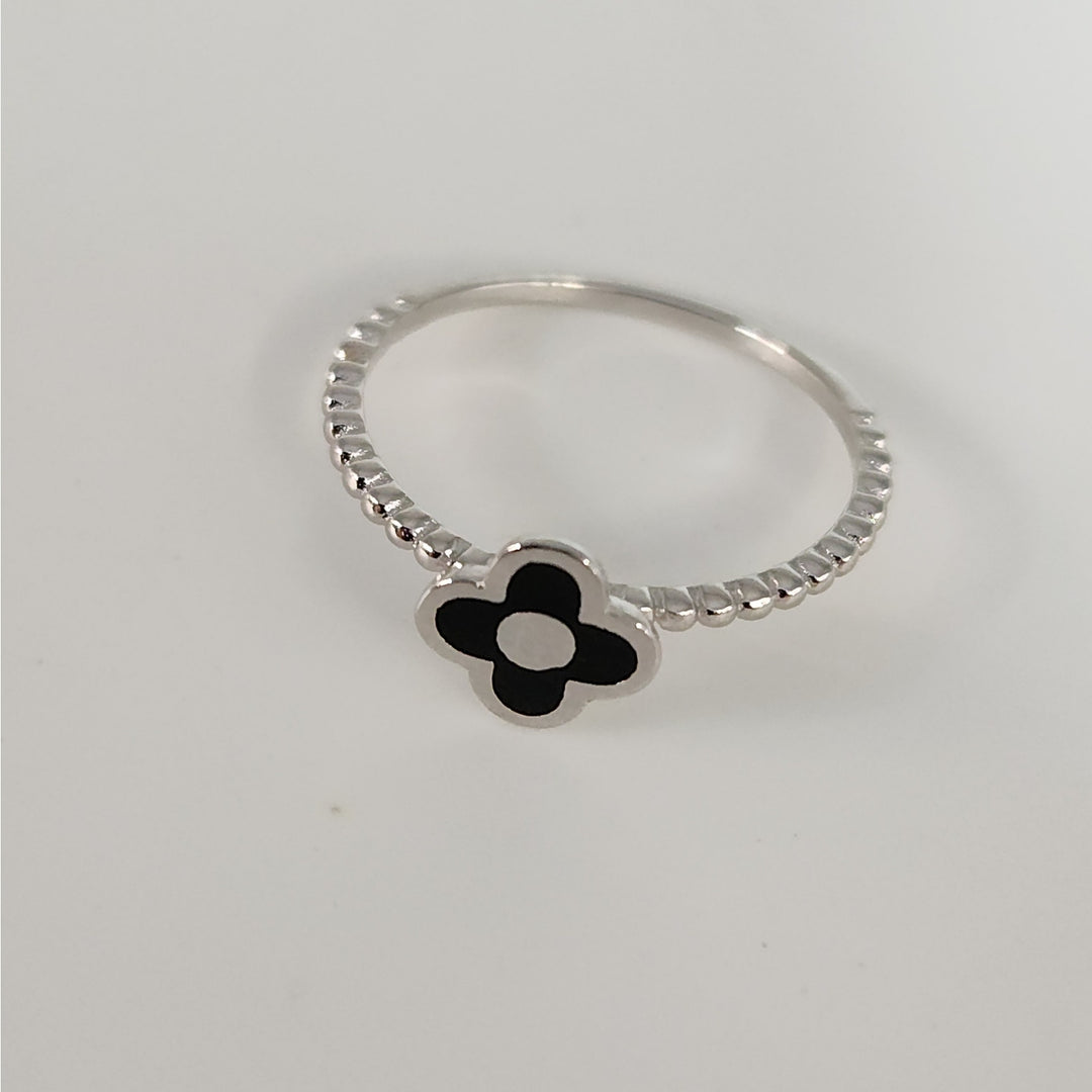 925 Sterling Silver Triple Layer Clover Ring set size 6