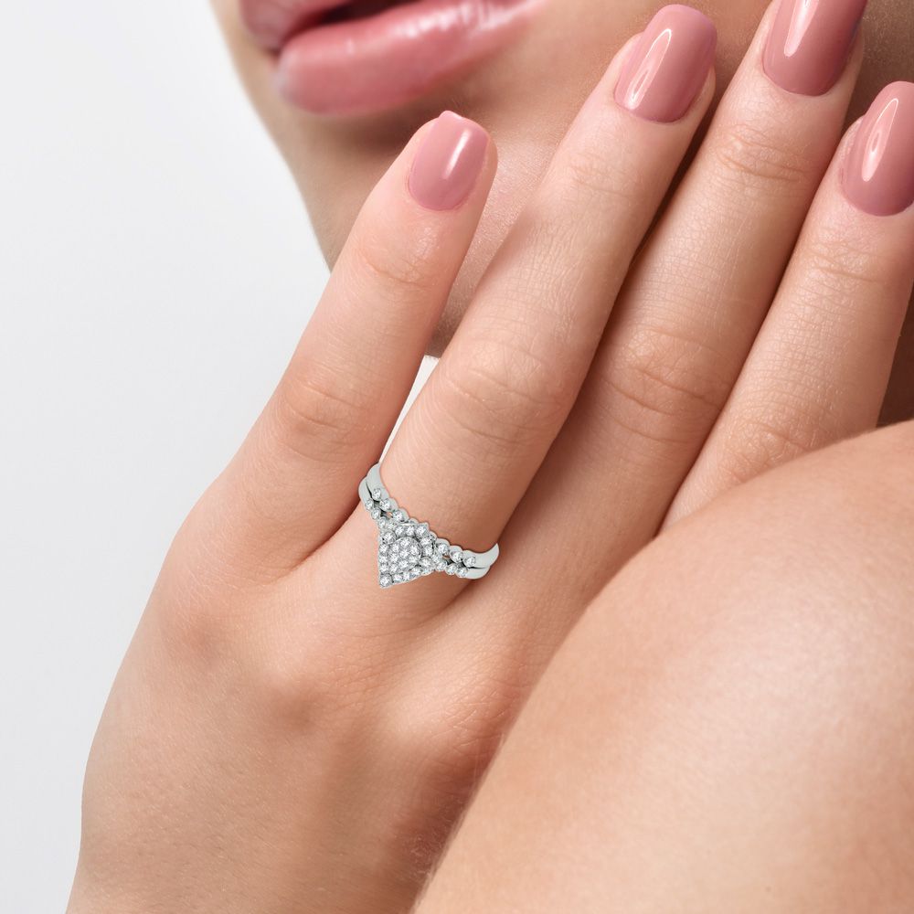 Timeless 14k White Gold Lab Diamond Bridal Ring Set
