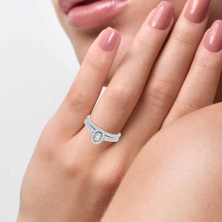 Elegant 10k White Gold 0.40ct Lab Diamond Engagement Ring