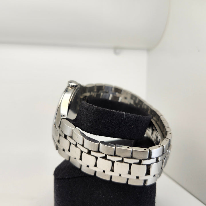 Movado Museum Sapphire Crystal Steel Link Bracelet Watch ref 01.1.14.1085