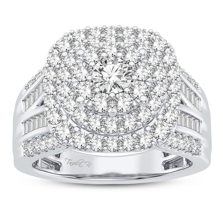 Chic 14k White Gold Lab Diamond Statement Ring for Her