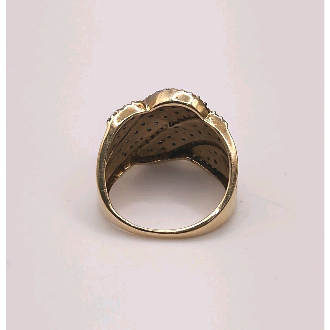 Vintage 10k Yellow Gold Blue And White Diamond Ring Size 6.75