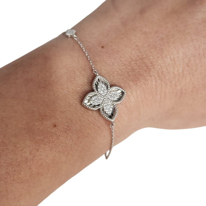 925 Sterling Silver Cubic Zirconia Flower Bracelet 7.5"