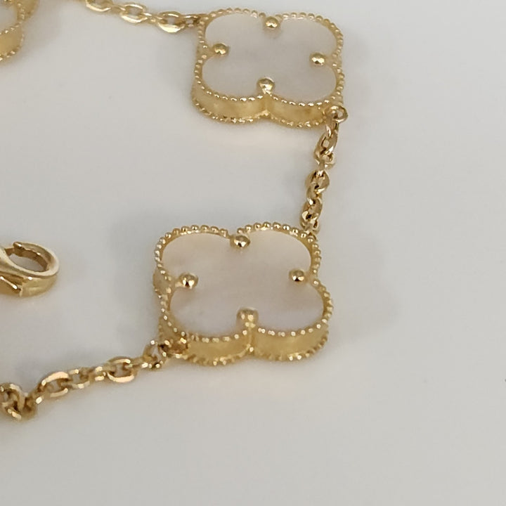 14k Yellow Gold Fashion Mother Of Pearl Flowers Bracelet 7.5"