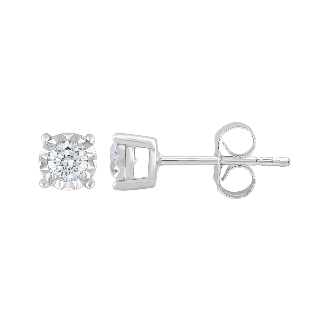 Beautiful 10K 0.32CT Diamond Stud Earring