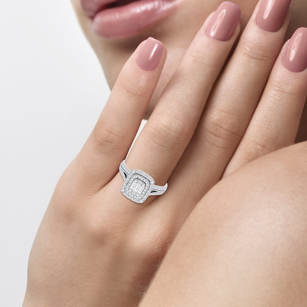 Romantic 14k White Gold Lab Diamond Engagement Ring (0.75ct)