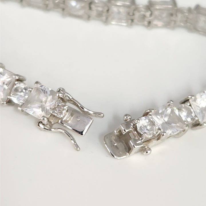 925 Sterling Silver Cubic Zirconia Tennis Bracelet Princess and Round -Cut 7"