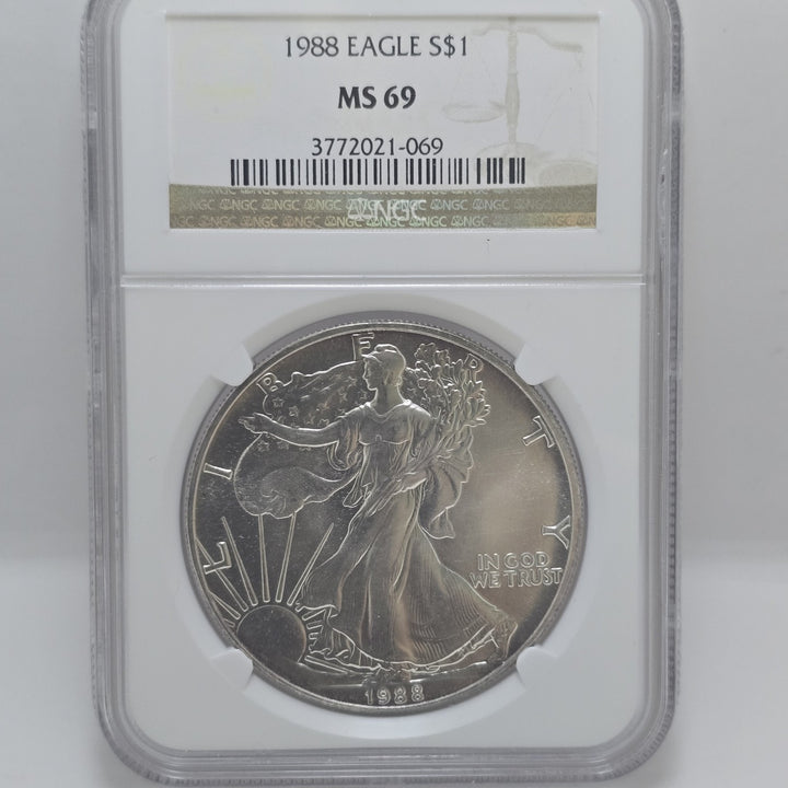 1988 American Silver Eagle, 1 Oz Fine .999 Silver USA Uncirculated $1 NGC MS69