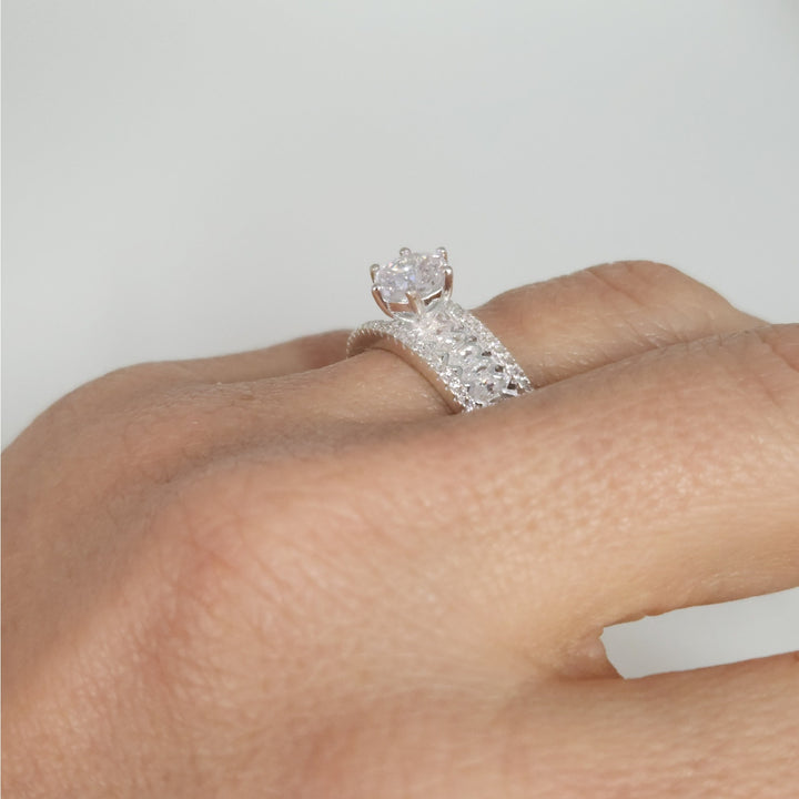925 Sterling Silver Solitaire wide Band Ring size 9