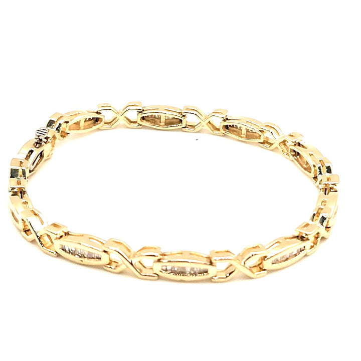 Beautiful 14k Solid Yellow Gold Baguette Diamond Bracelet 7"