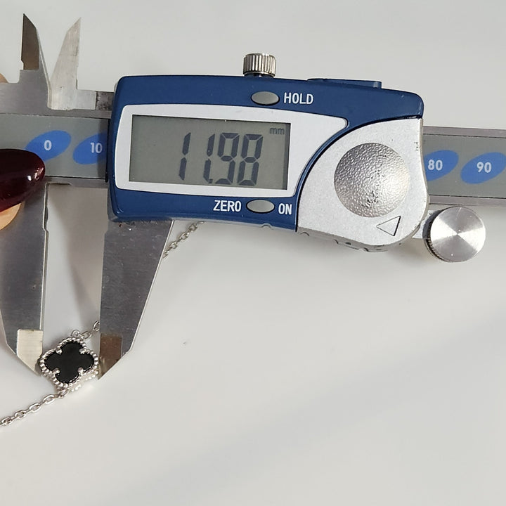 Fashion Silver Onyx Clover Motifs Necklace 22.5"