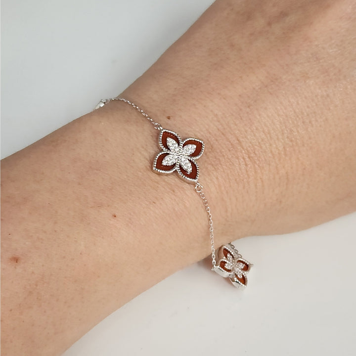Pretty 925 Sterling Silver Red Clovers Floral bracelet 7.5 "