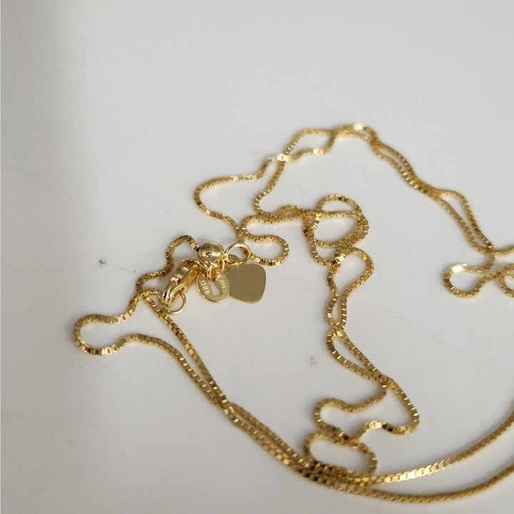 10k Yellow Gold 0.8mm Adjustable Box Chain 22"w