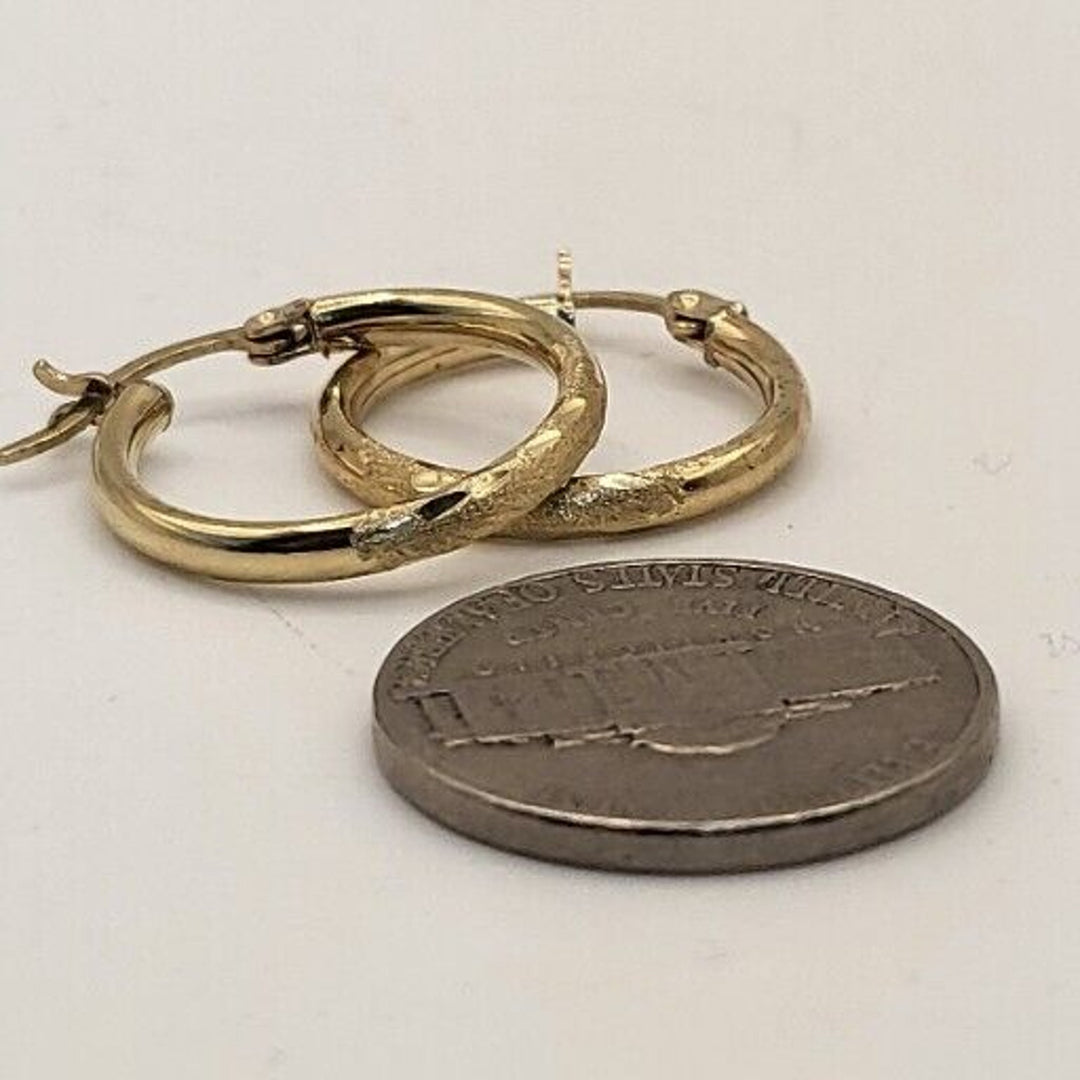 14k Engraved Gold Hoop Earrings With 1.7g Of Gold